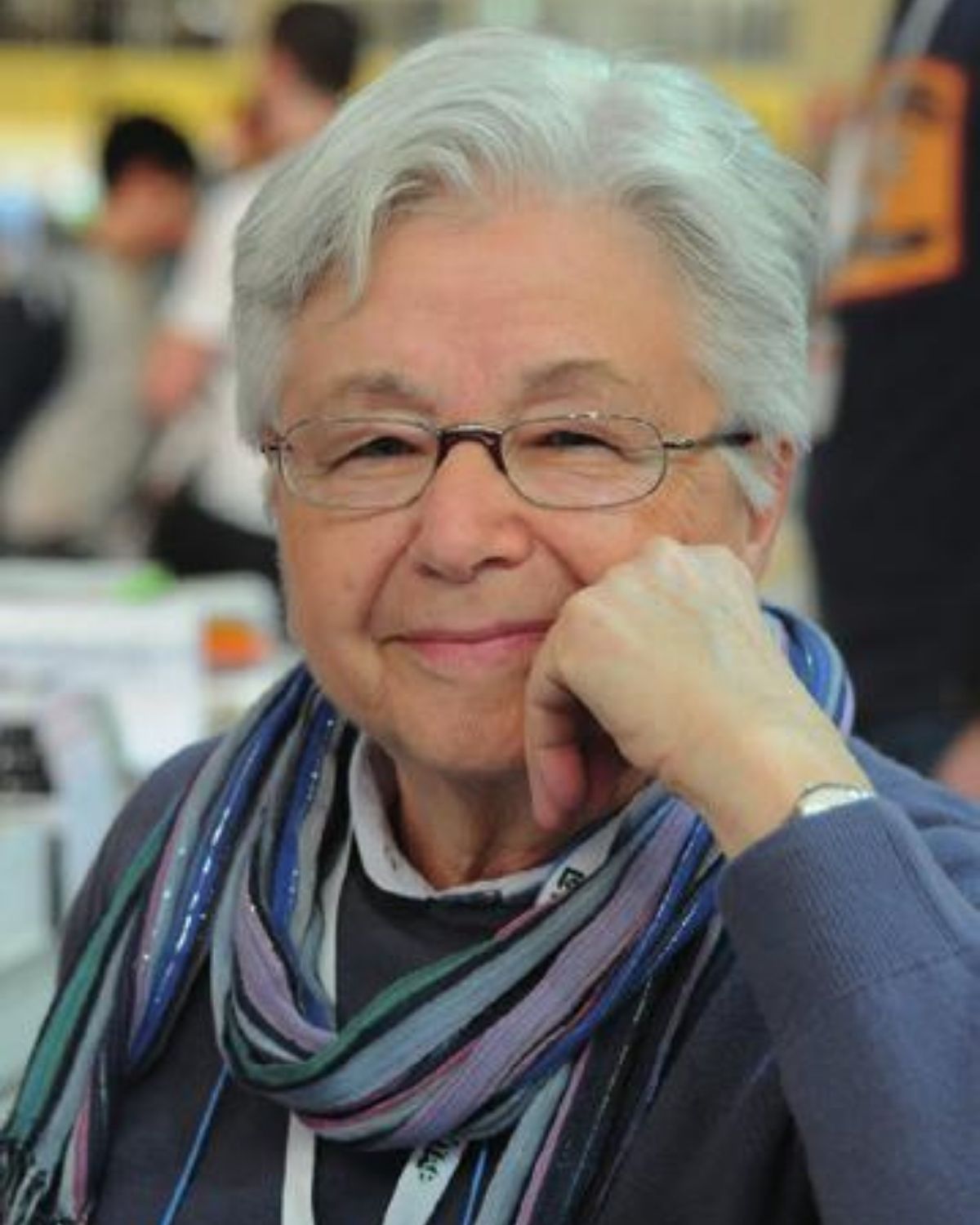 Ayla Çınaroğlu