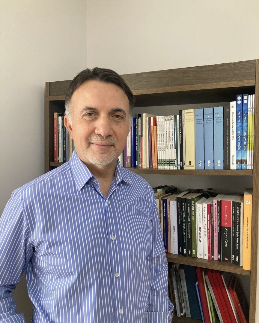 Nazmi Ağıl