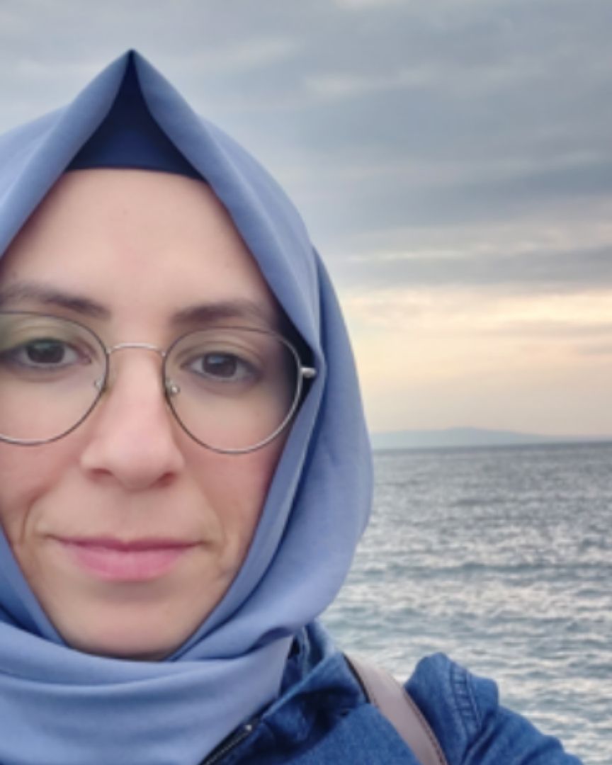 Müzeyyen Çelik Kesmegülü
