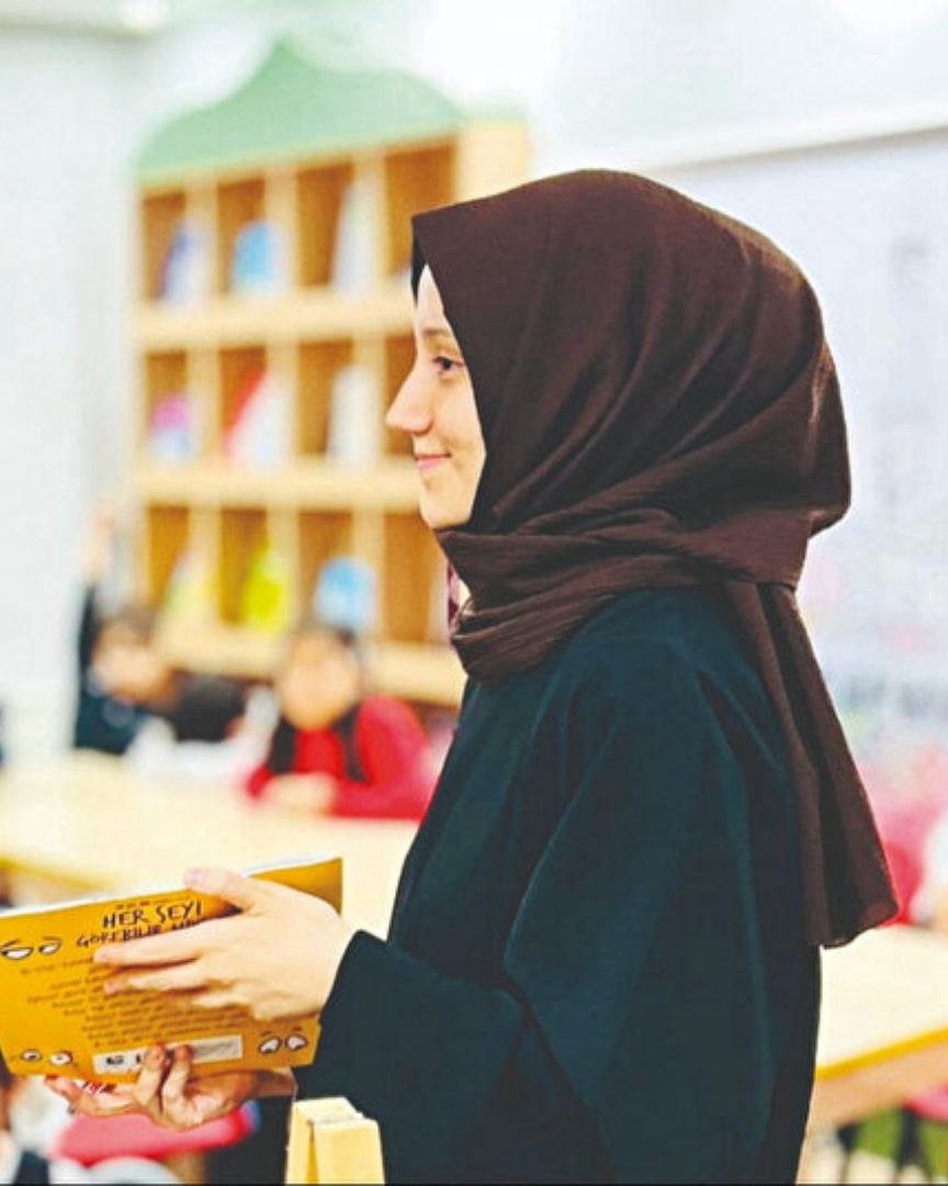 Esra Abdulazizoğlu